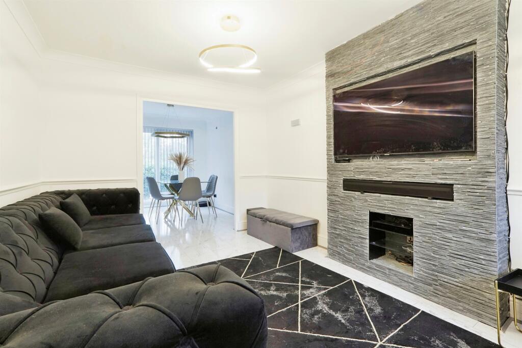 Additional image 4 of Drovers Way, BRADFORD