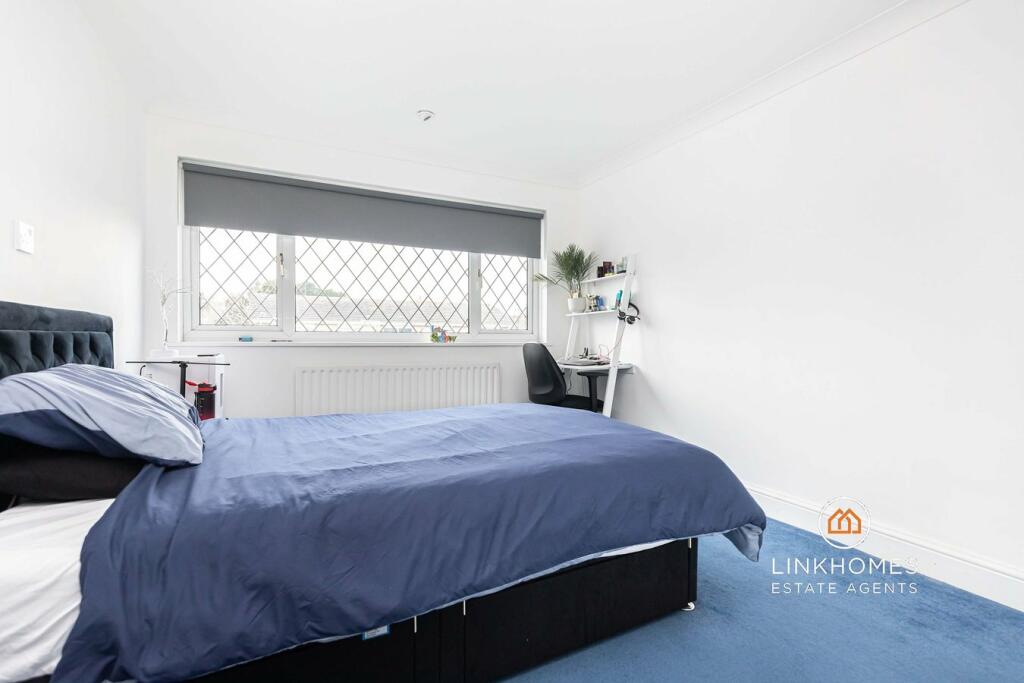 Additional image 6 of Egmont Road, Poole, BH16
