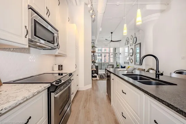 Additional image 9 of 112 Benton St Unit 210