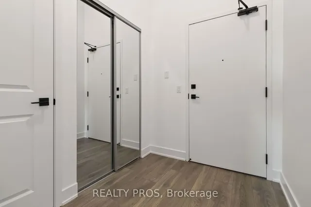 Additional image 9 of 2489 TAUNTON Rd Unit 421