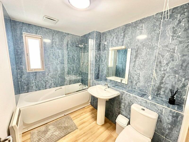 Additional image 2 of Cornwall Place, Bradford, West Yorkshire, BD8