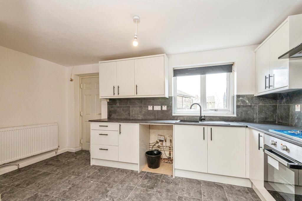 Additional image 6 of Deneside Terrace, Bradford