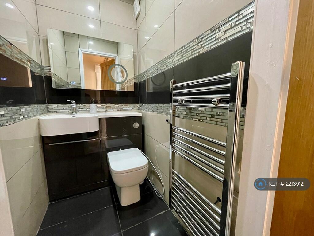 Additional image 7 of Hazel Walk, Bradford, BD9