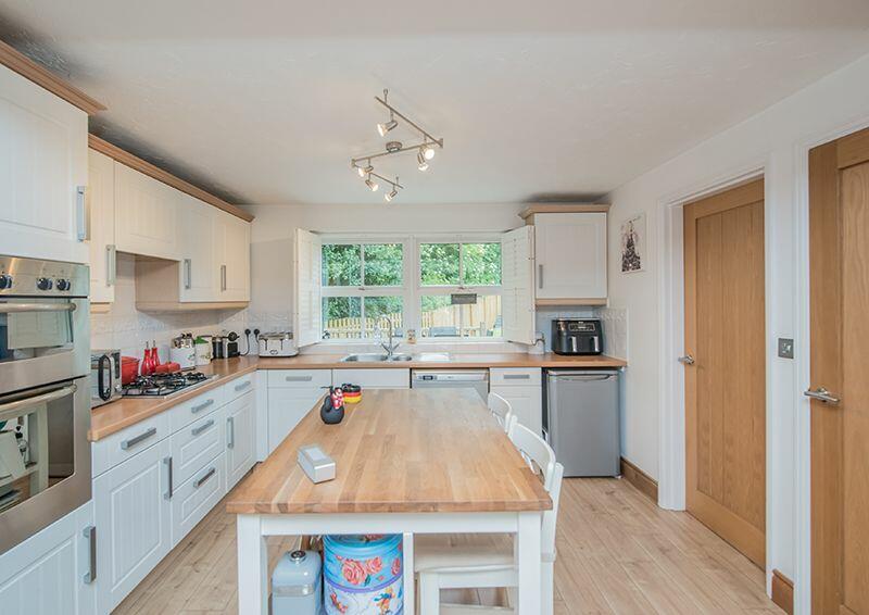 Additional image 10 of Rush Croft, Thackley, BD10