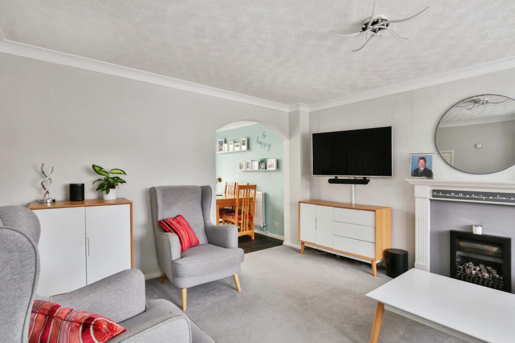 Additional image 3 of Rowbarrow Close, Poole, Dorset, BH17