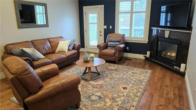 Additional image 21 of 217 Huck Cres