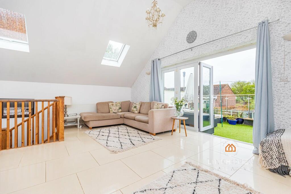 Additional image 11 of Pottery Road, Poole, BH14