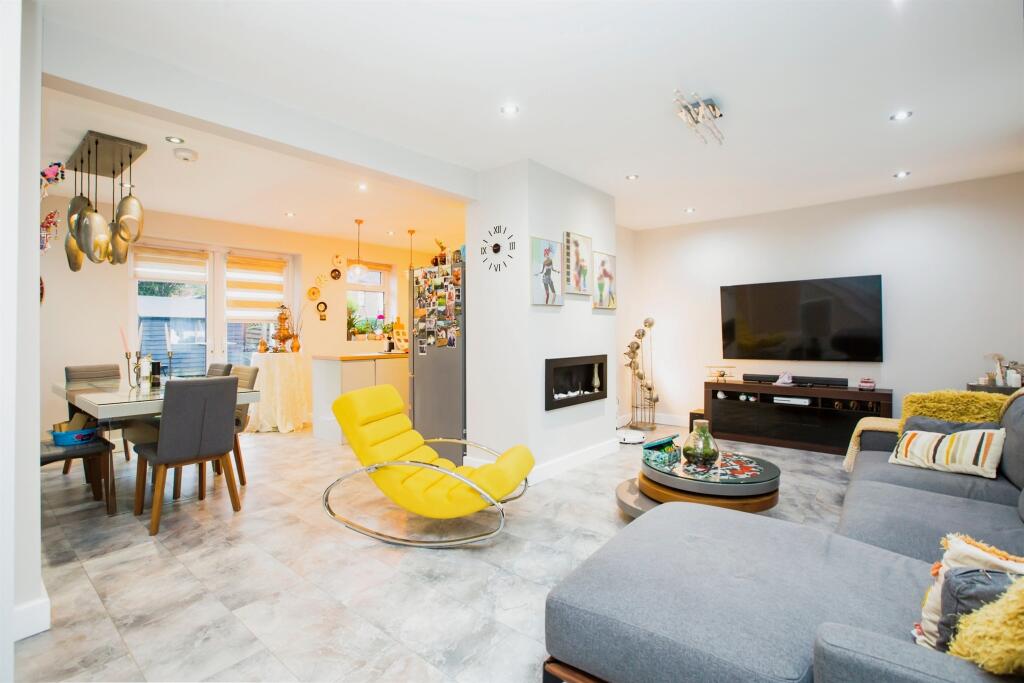 Additional image 4 of Fenwick Drive, Bradford