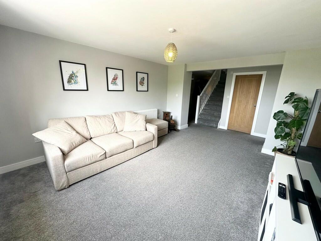 Additional image 15 of Hill Top Road, Hainworth