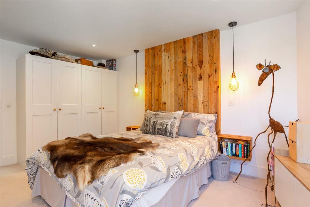 Additional image 18 of Shore Road, Sandbanks.