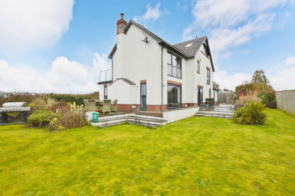 Additional image 36 of Glebe Road, BH16