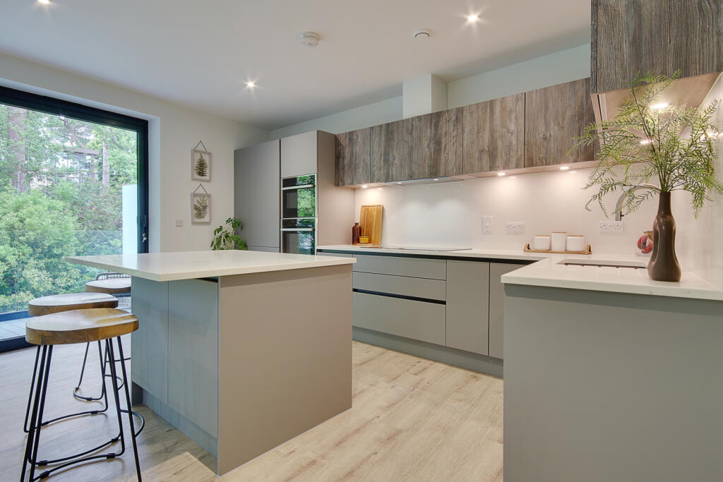 Additional image 9 of Martello Road South, Canford Cliffs, Poole, Dorset, BH13