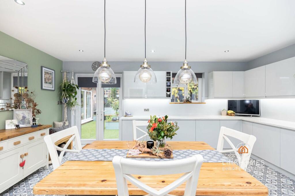 Additional image 11 of Wilmur Crescent, Poole, BH15