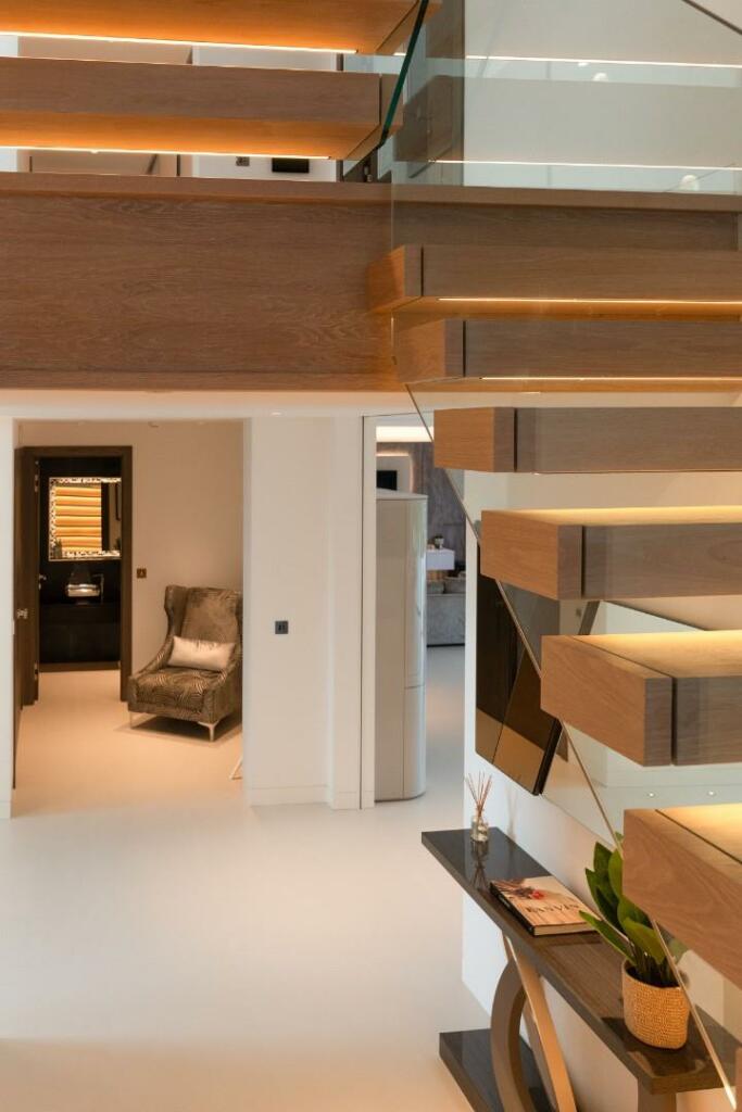 Additional image 28 of Newton Road, Canford Cliffs