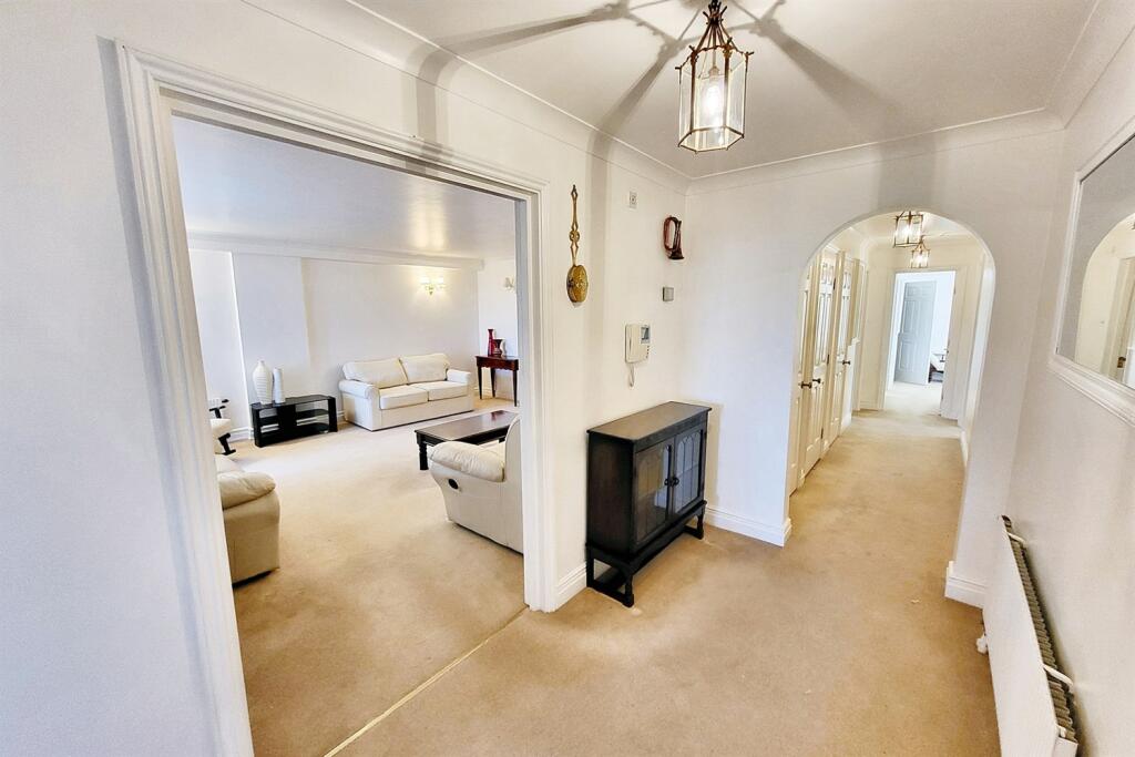 Additional image 10 of East Cliff