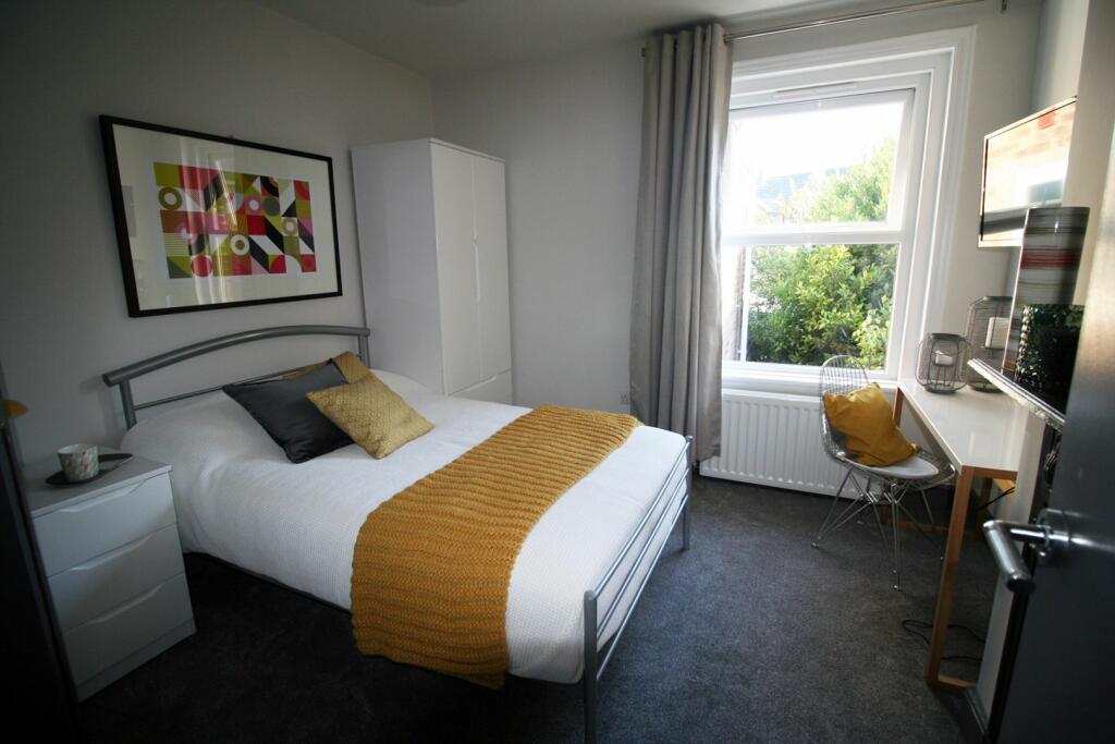 Additional image 17 of Garland Road, Poole, BH15