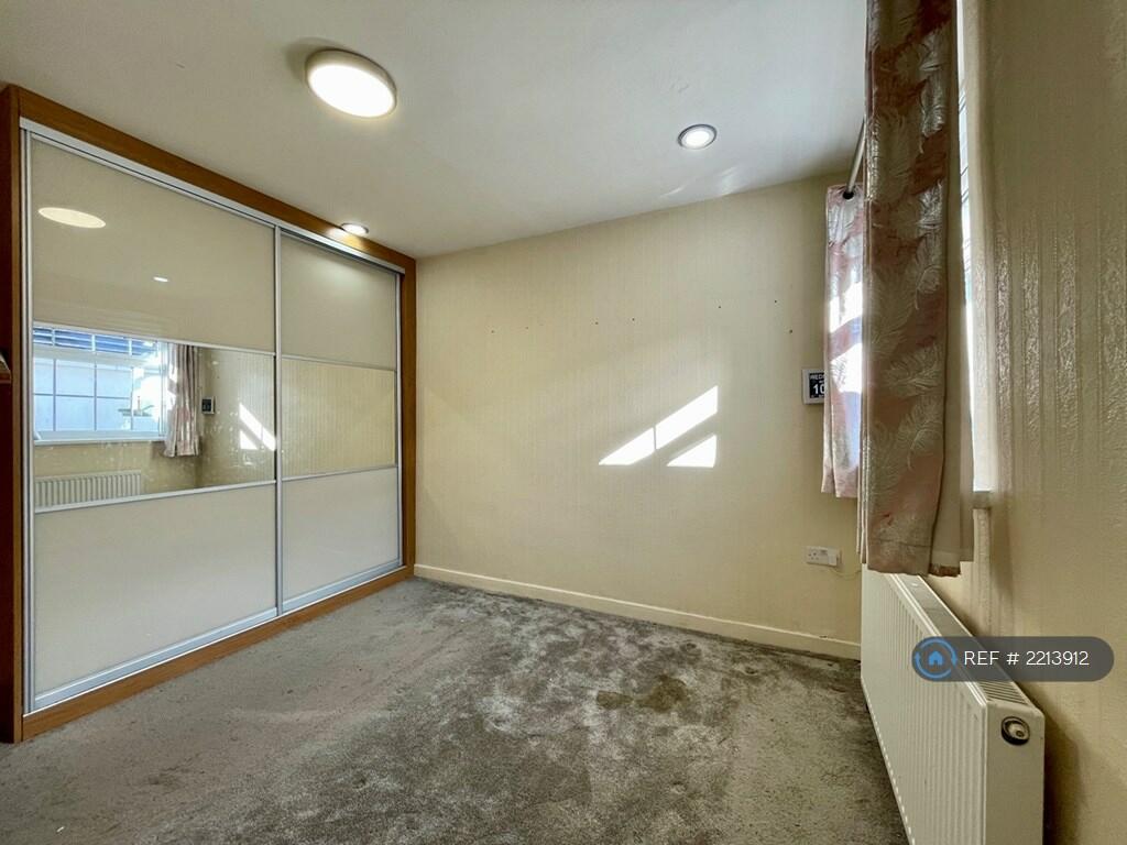 Additional image 6 of Hazel Walk, Bradford, BD9