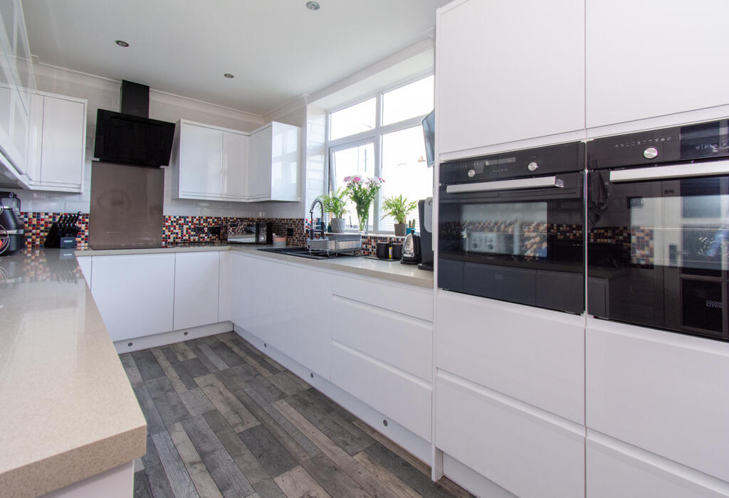 Additional image 3 of Pine Vale Crescent, Bournemouth, Dorset