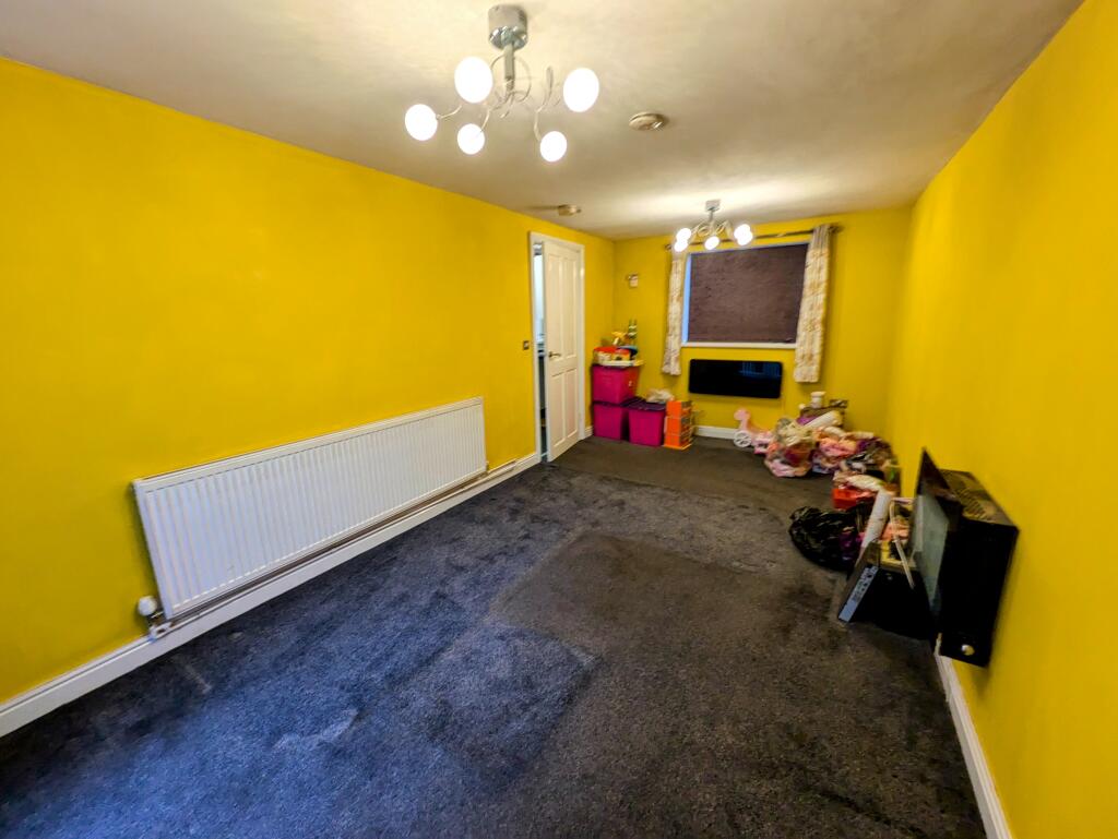 Additional image 3 of Keelham, Bradford, BD13