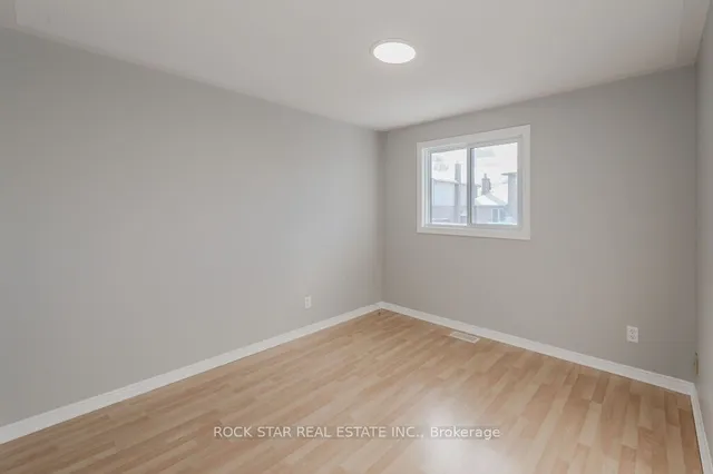 Additional image 16 of 55 West Acres Cres