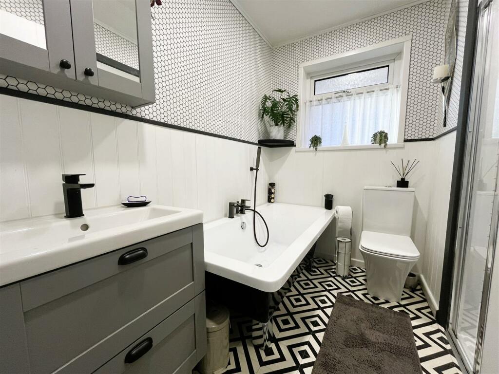 Additional image 5 of Shetcliffe Road, Bradford