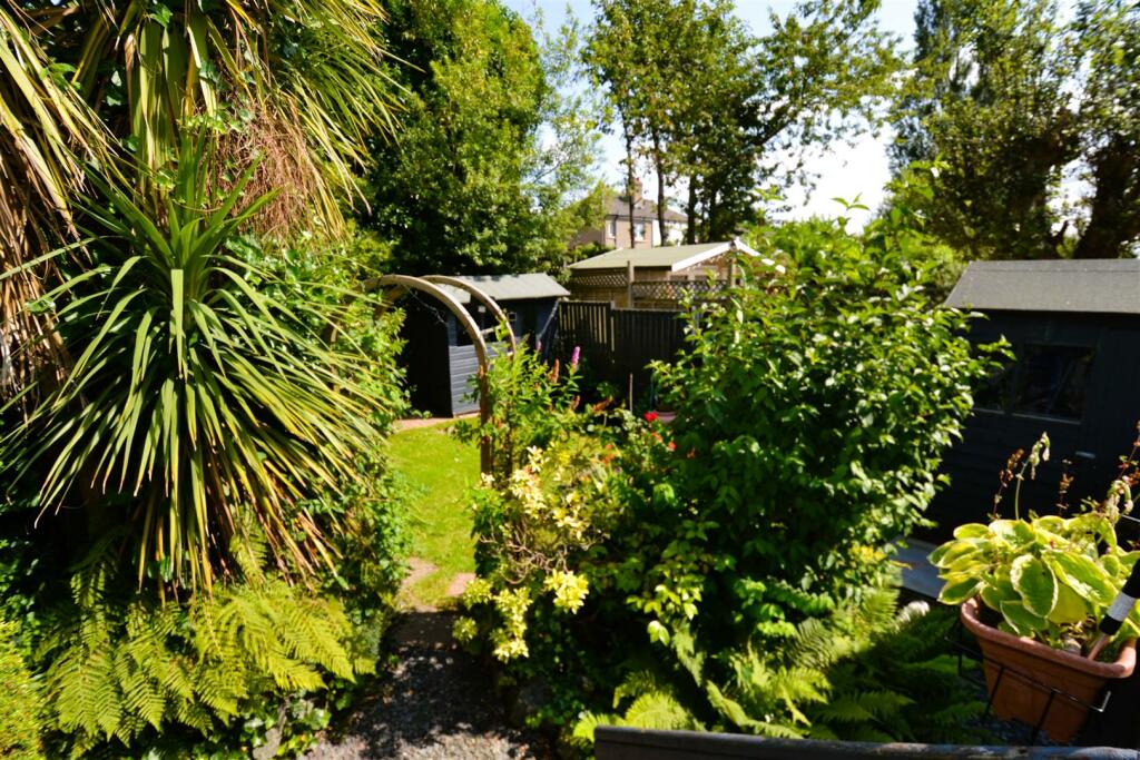 Additional image 23 of Broughton Avenue, Bierley, Bradford