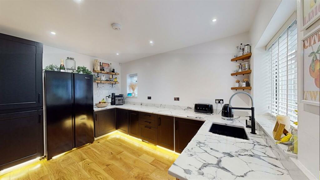 Additional image 6 of Vento Close, Wibsey, Bradford