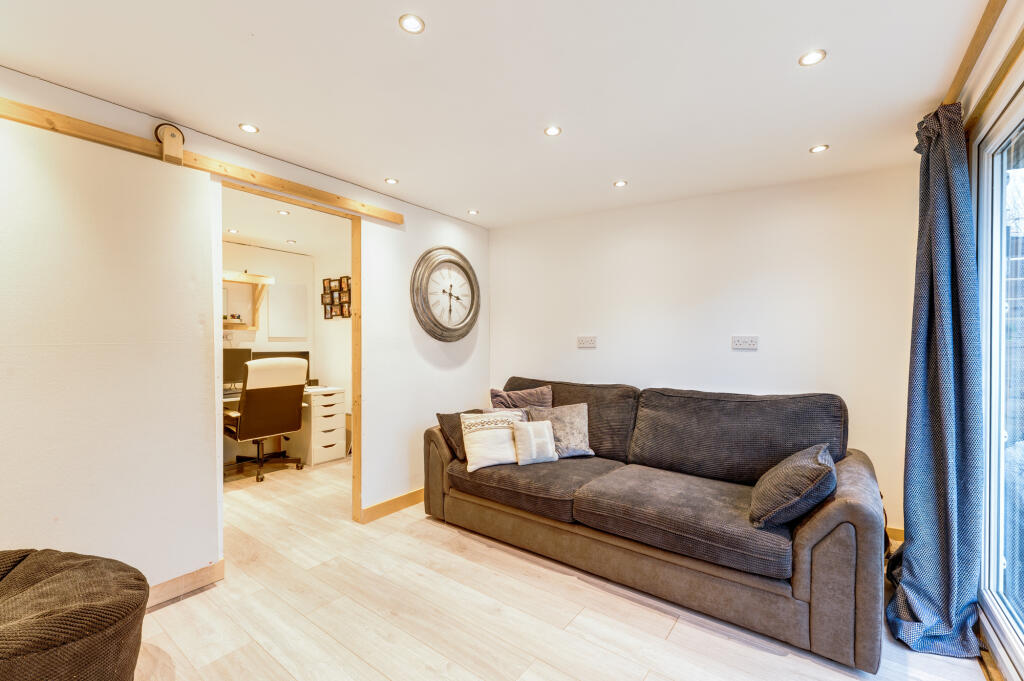 Additional image 10 of Primrose Lane, Bingley, West Yorkshire, BD16