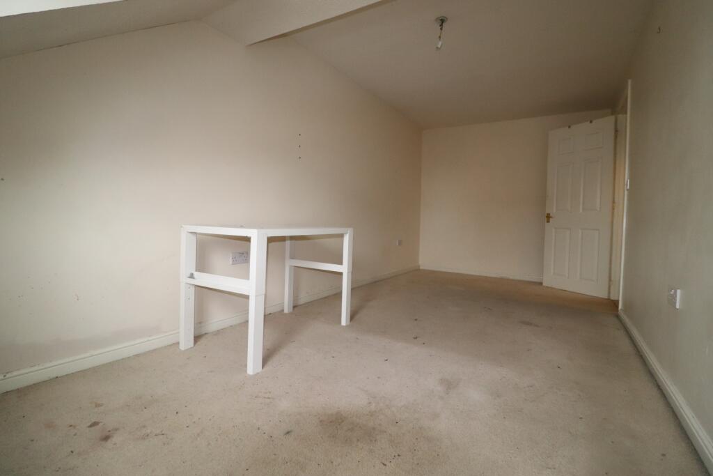 Additional image 9 of Wentworth Crescent, Bradford, West Yorkshire