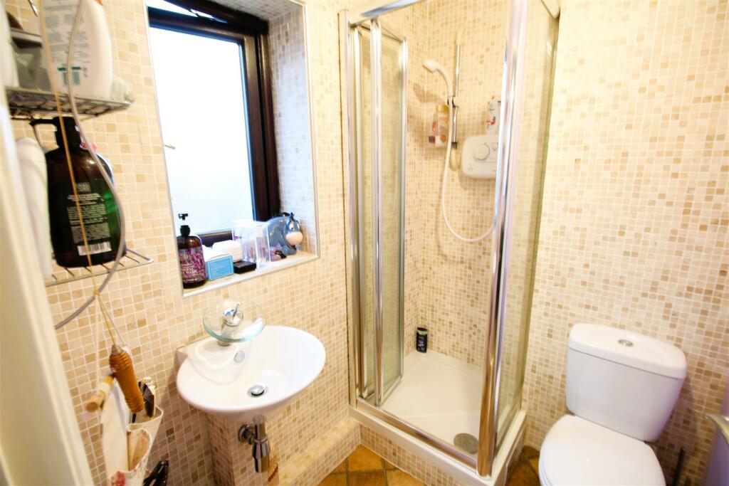 Additional image 14 of Cambrian Bar, Low Moor, Bradford