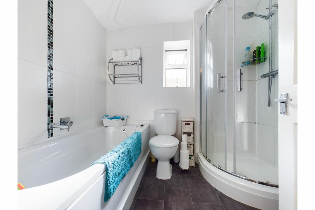 Additional image 19 of Swain House Crescent, Bradford, BD2