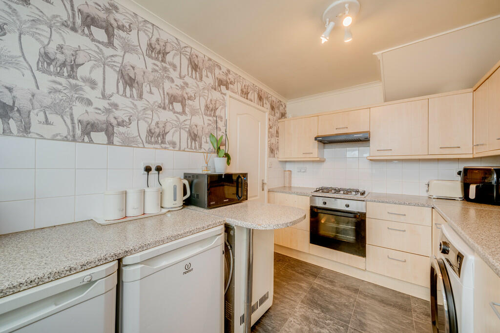 Additional image 5 of Farfield Avenue, Bradford