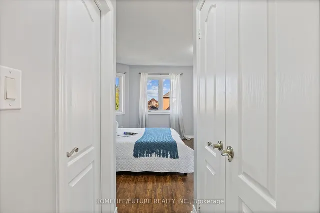 Additional image 26 of 652 Twain Ave