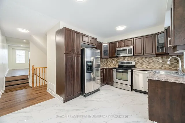 Additional image 3 of 10 Spadina Rd