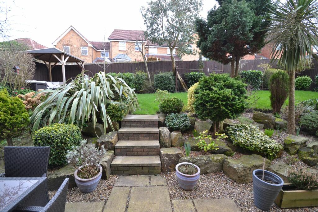 Additional image 27 of Near Crook, Thackley,