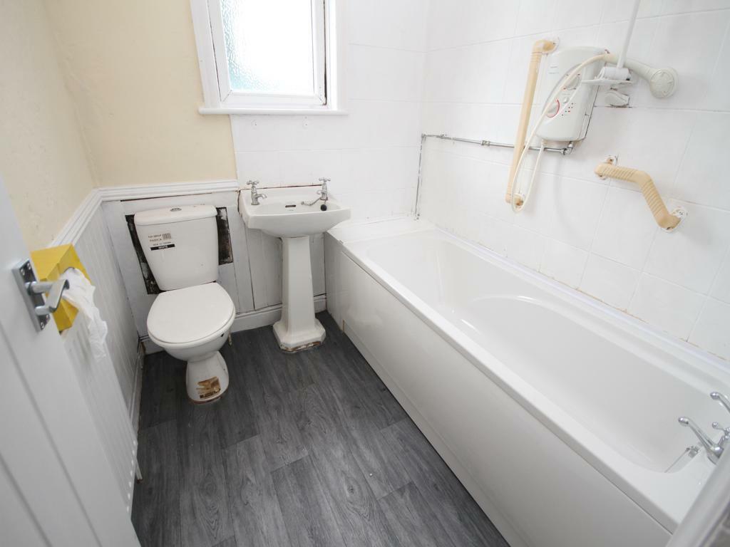 Additional image 4 of Raymond Drive, Bankfoot, Bradford