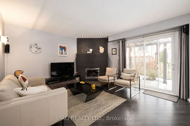 Additional image 6 of 13 Sparklett Cres