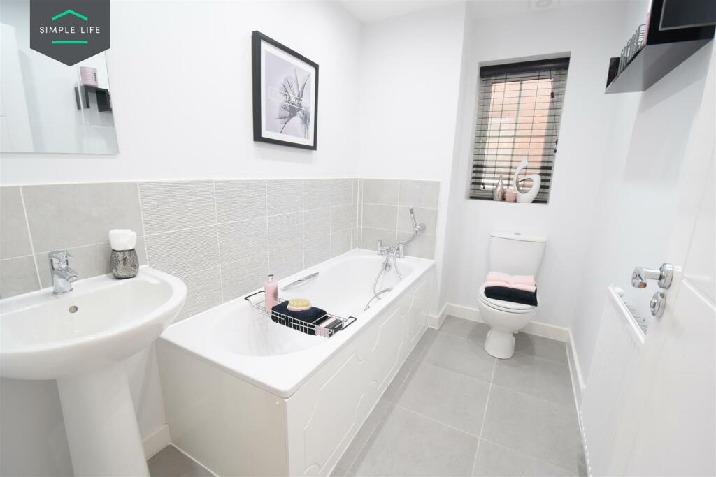 Additional image 9 of Romanby Shaw, Bradford