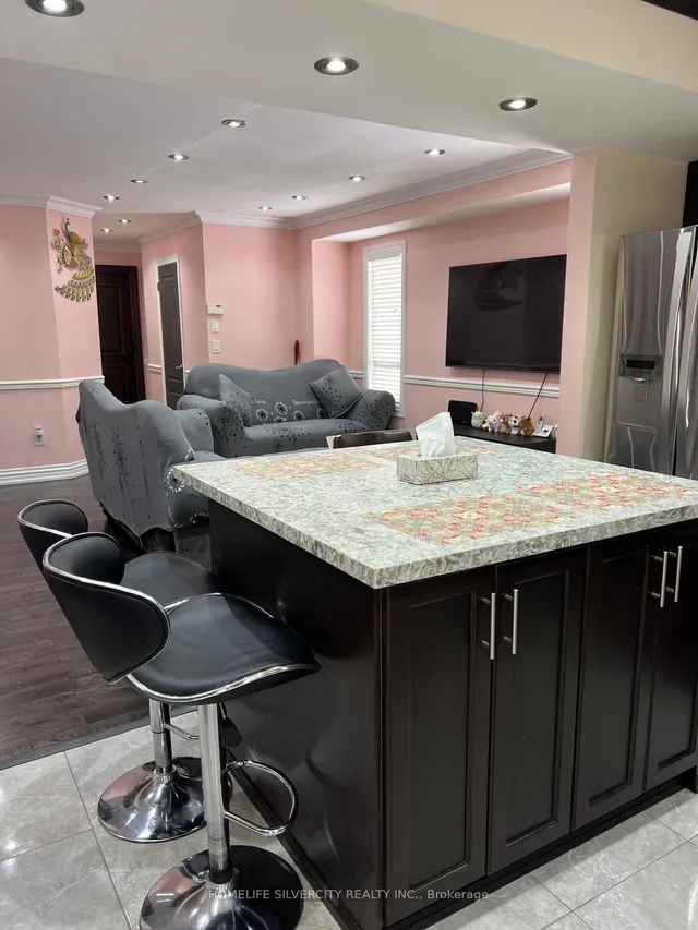 Additional image 3 of 10 Eastview Gate