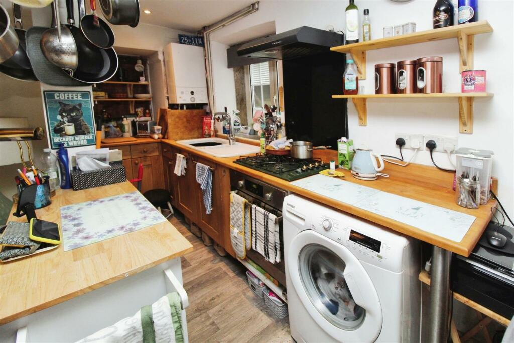 Additional image 5 of Liversedge Row, Bradford, BD7 3LD