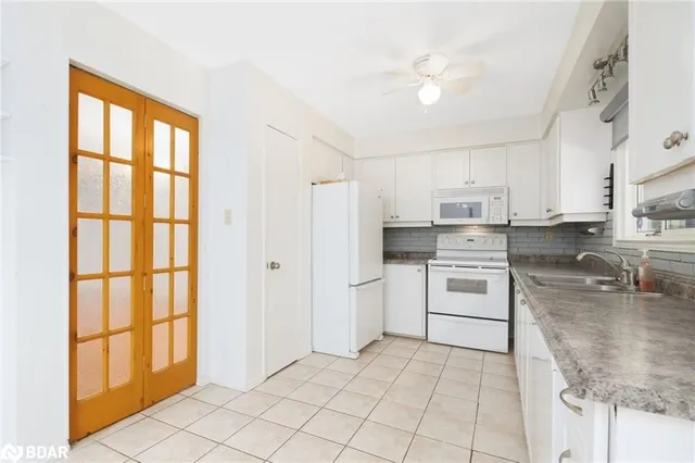 Additional image 16 of 15 Oakington Pl