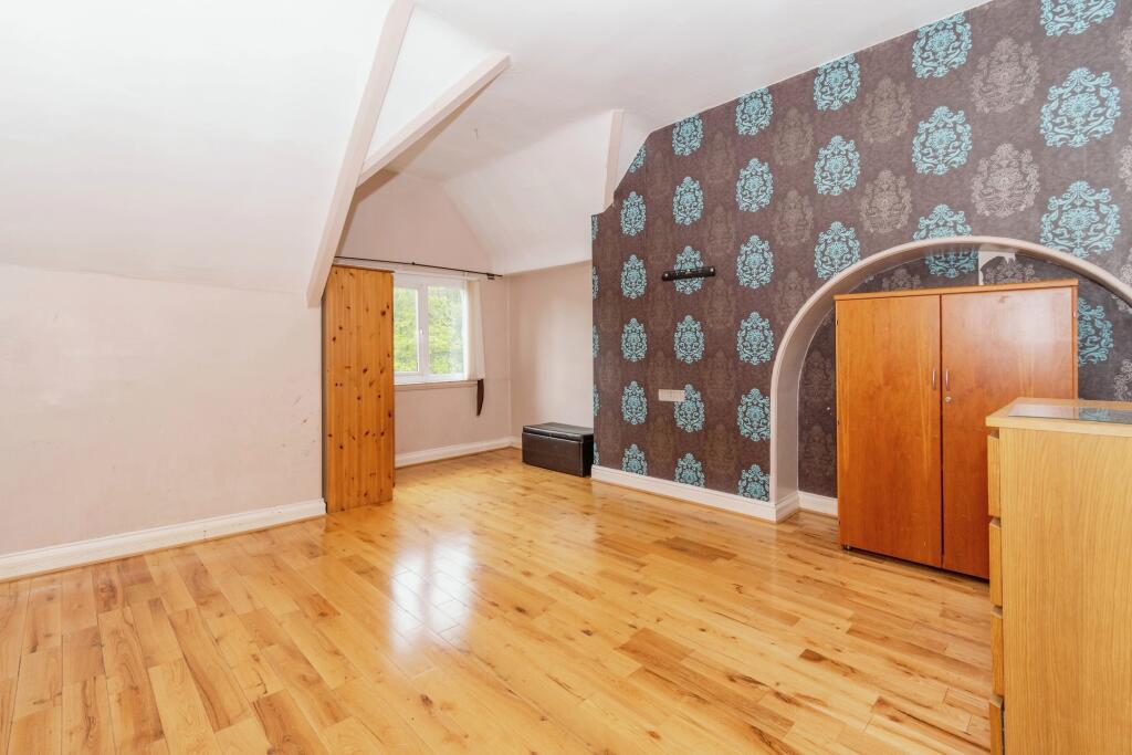 Additional image 34 of Park Grove, Bradford, BD9