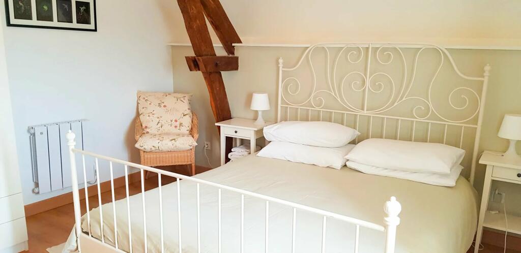 Primary image of Midi-Pyrénées, Lot, Gourdon, France