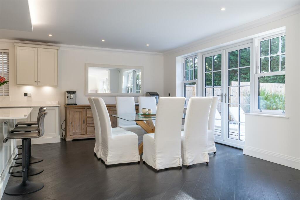 Additional image 5 of Lilliput Road, Lilliput