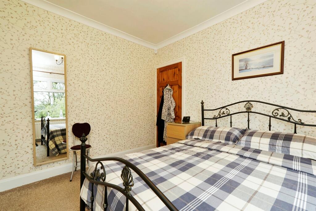 Additional image 9 of Hill Top Road, Hainworth, Keighley