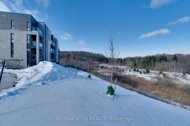 Additional image 37 of 261 Woodbine Ave Unit 68