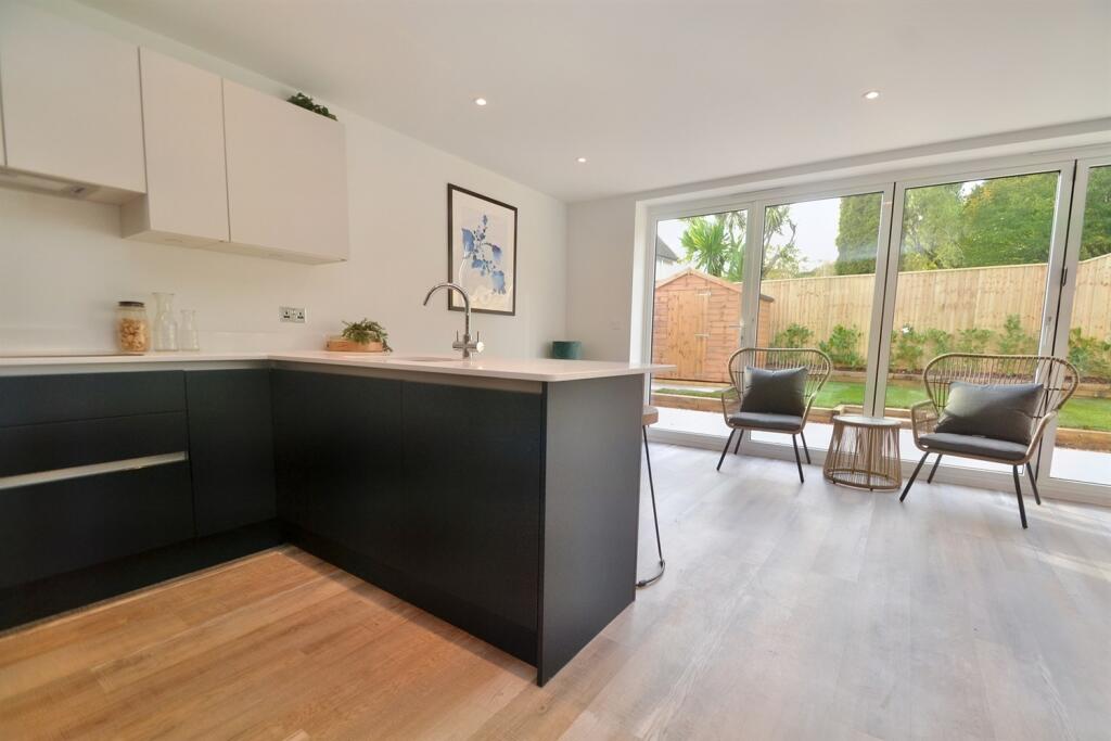 Additional image 24 of Ashley Cross