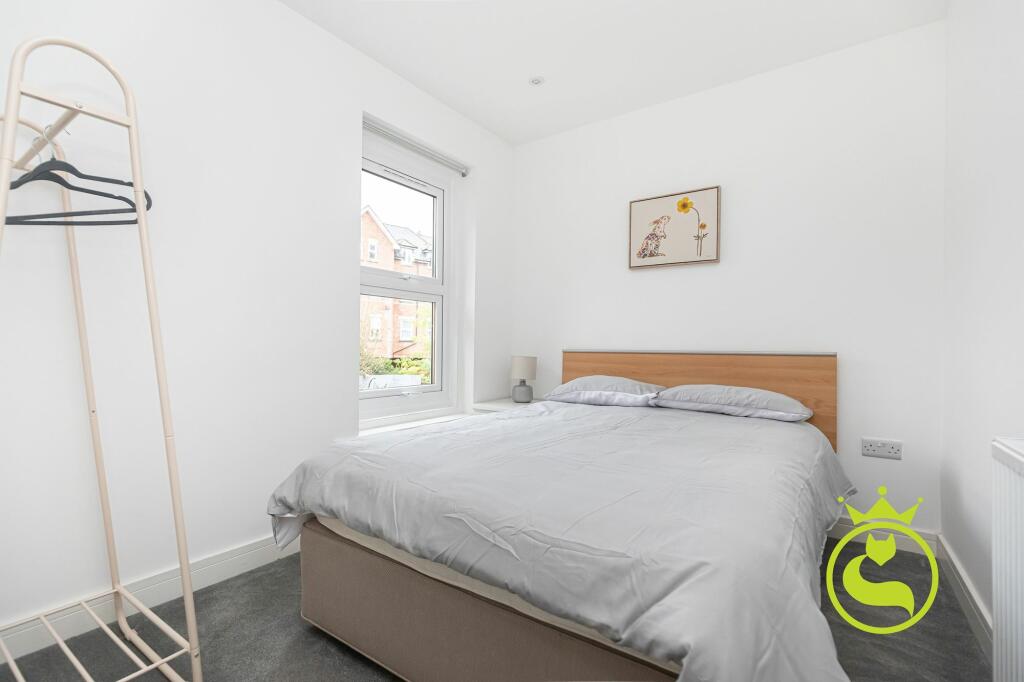 Additional image 8 of Four bedrooms -Approach Road, Ashley Cross, Poole BH14