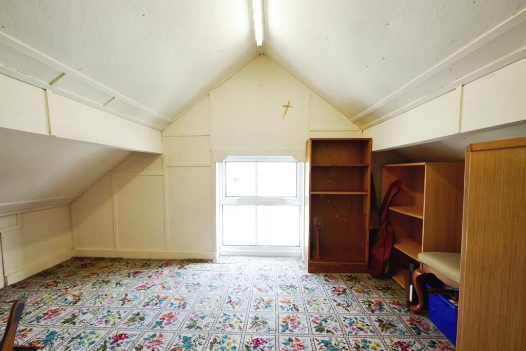 Additional image 14 of Greenhill Drive, Bingley