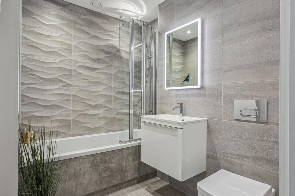 Additional image 10 of Canaway Court